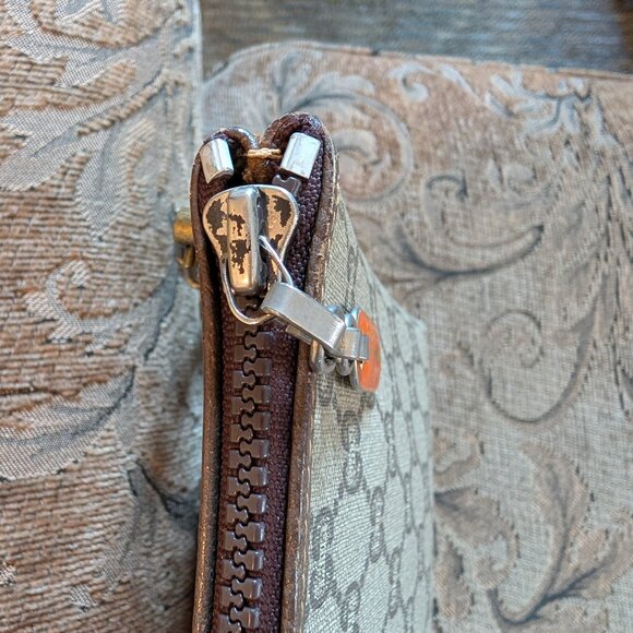 COA Gucci Plus Clutch Bag & Unbranded Chain - Picture 12 of 14